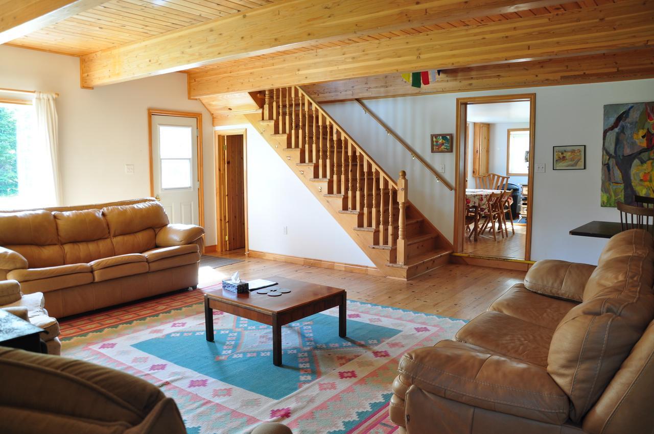 Indian Brook Breton Cove Farmhouse 게스트하우스 외부 사진