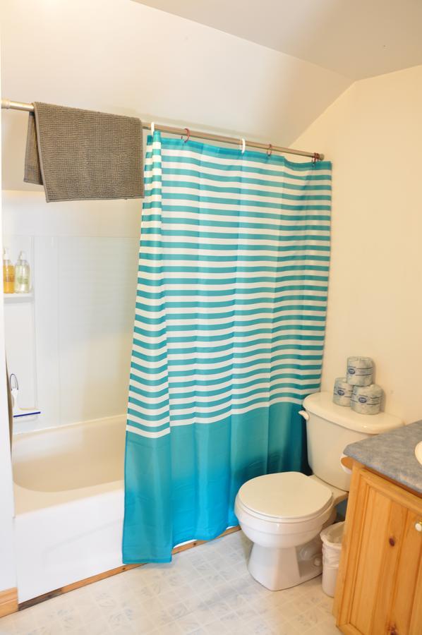 Indian Brook Breton Cove Farmhouse 게스트하우스 외부 사진