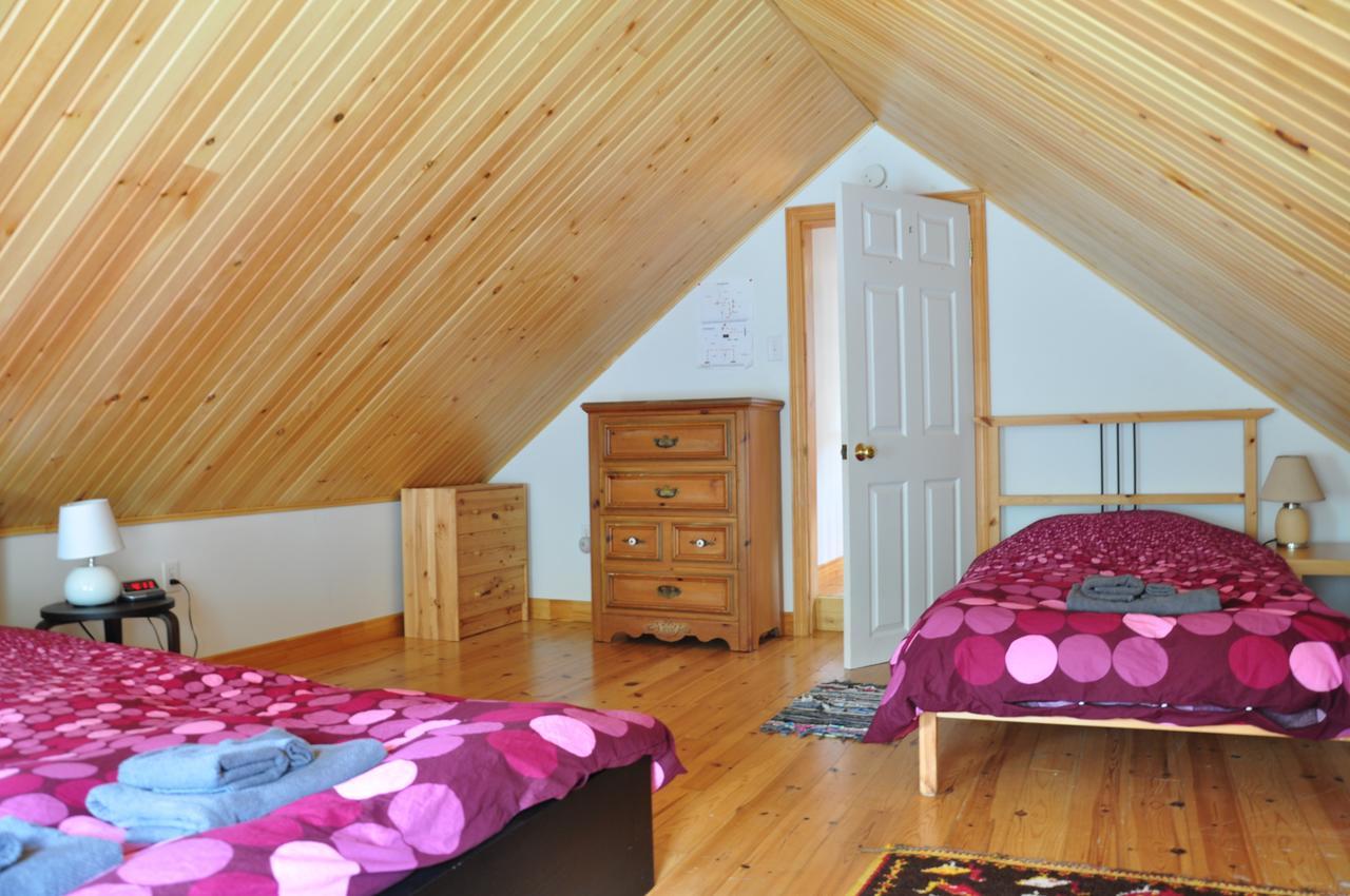Indian Brook Breton Cove Farmhouse 게스트하우스 외부 사진